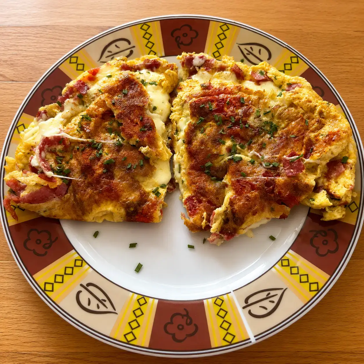 Omelett mit Salami und Käse