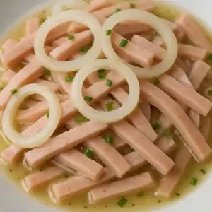 Wurstsalat klassisch – Einfach günstig, schnell und köstlich